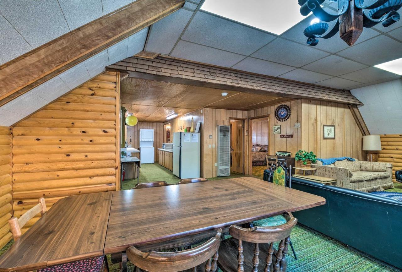 Ruidoso Cabin With Forest Views And Covered Porch Exterior photo